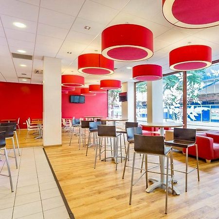 Travelodge London Woolwich Екстер'єр фото