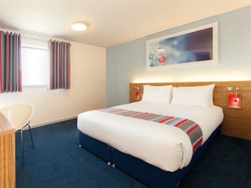 Travelodge London Woolwich Екстер'єр фото