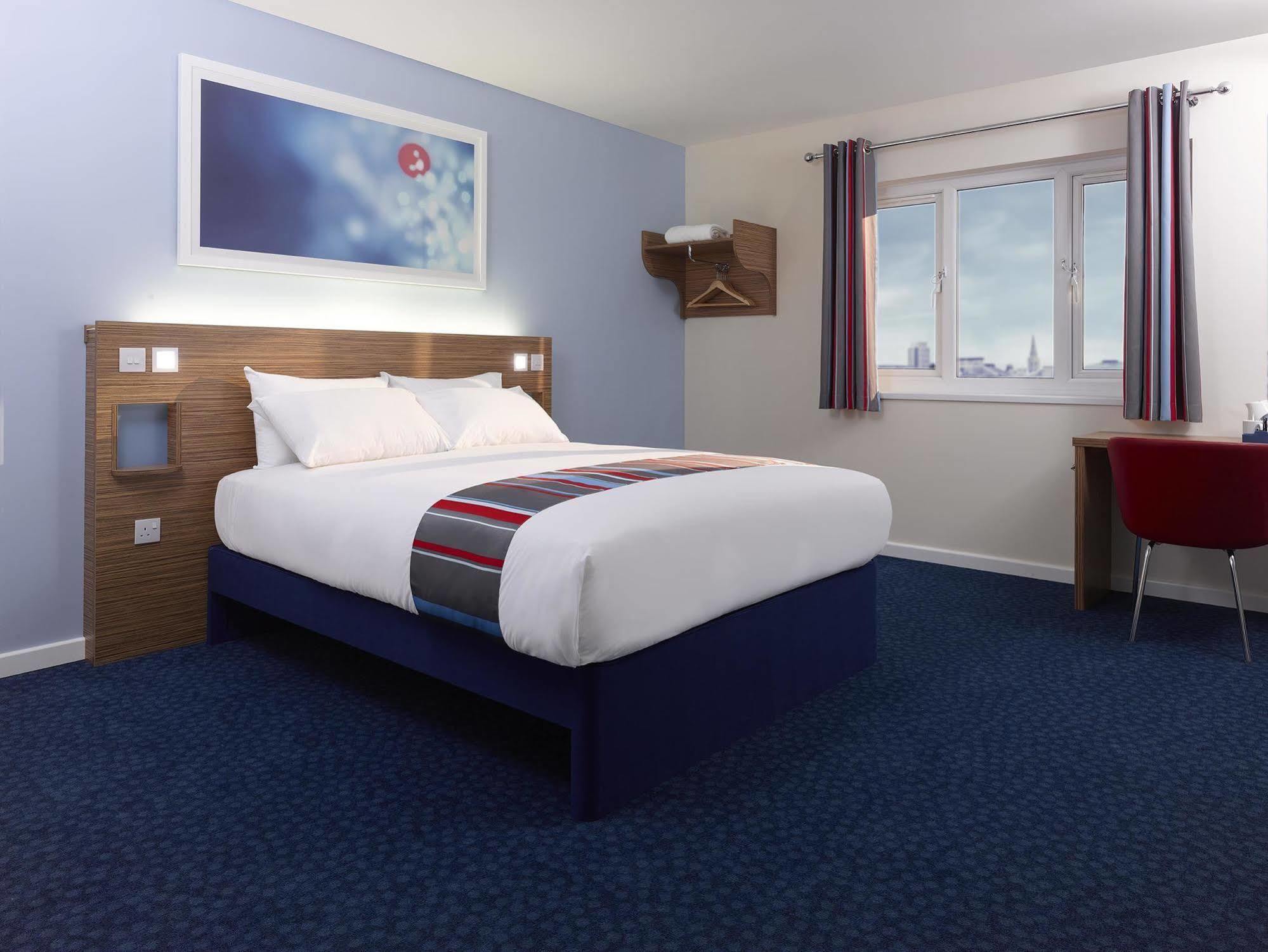 Travelodge London Woolwich Екстер'єр фото
