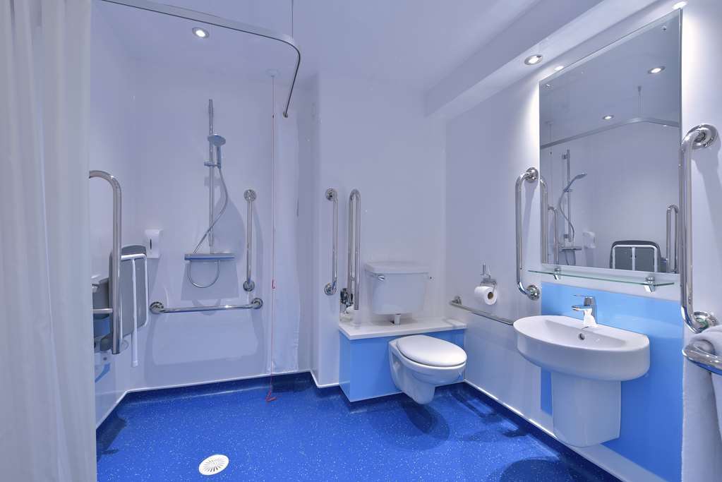 Travelodge London Woolwich Номер фото